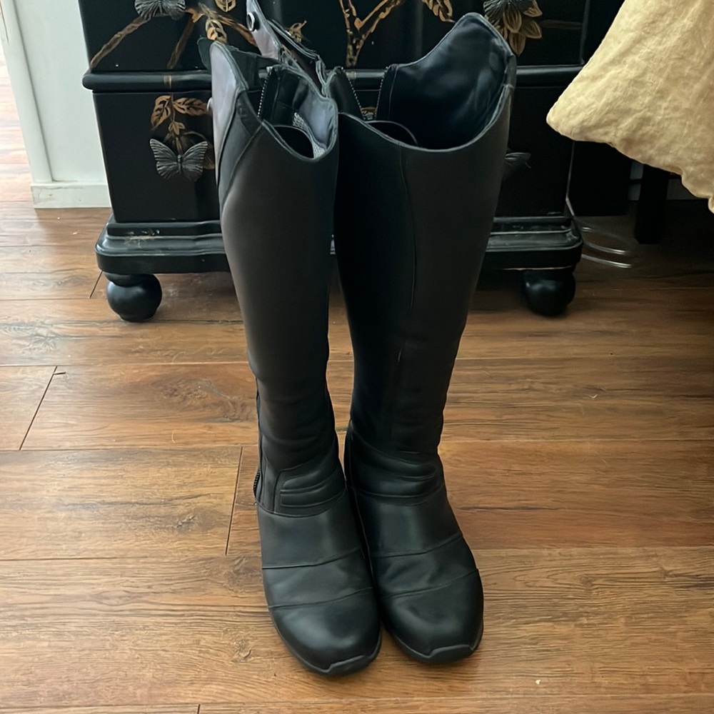 Ariat Tall Boots 🐴